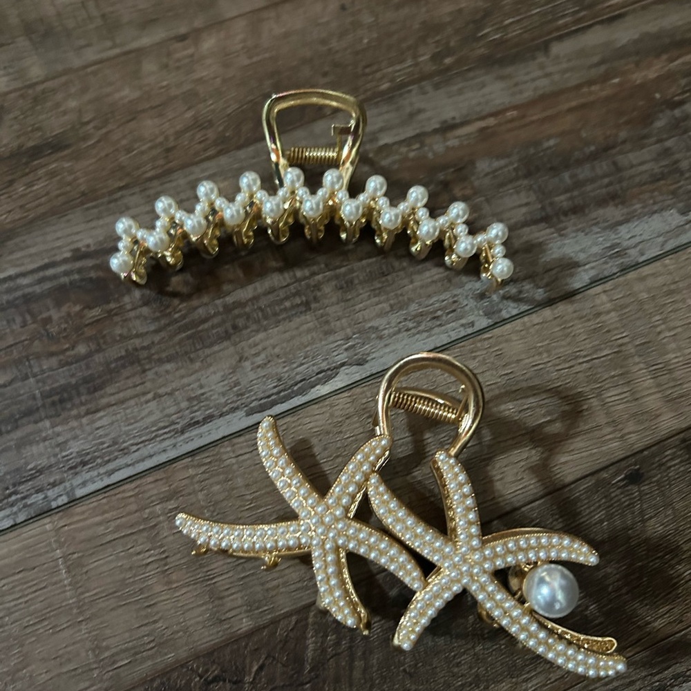 Elegant Gold and Pearl Hair Accessories
